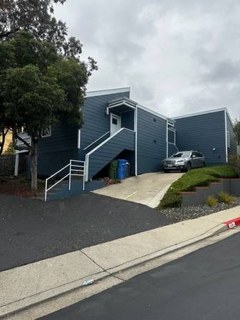 124 Fontana Ave