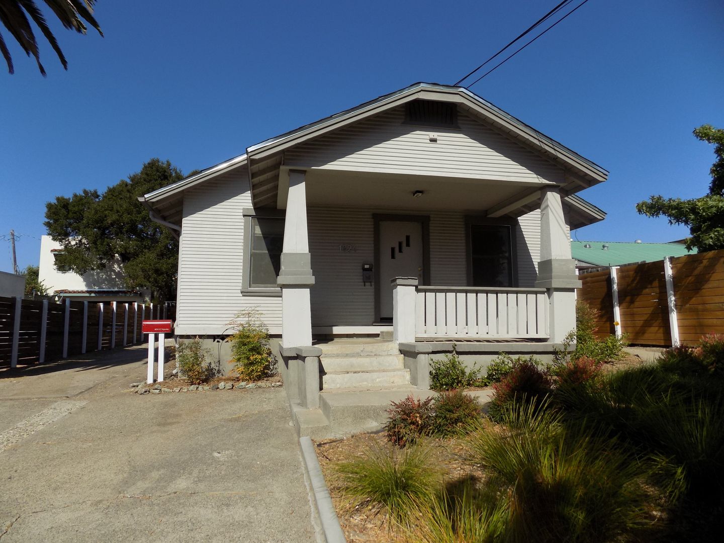 1824 Nipomo Street