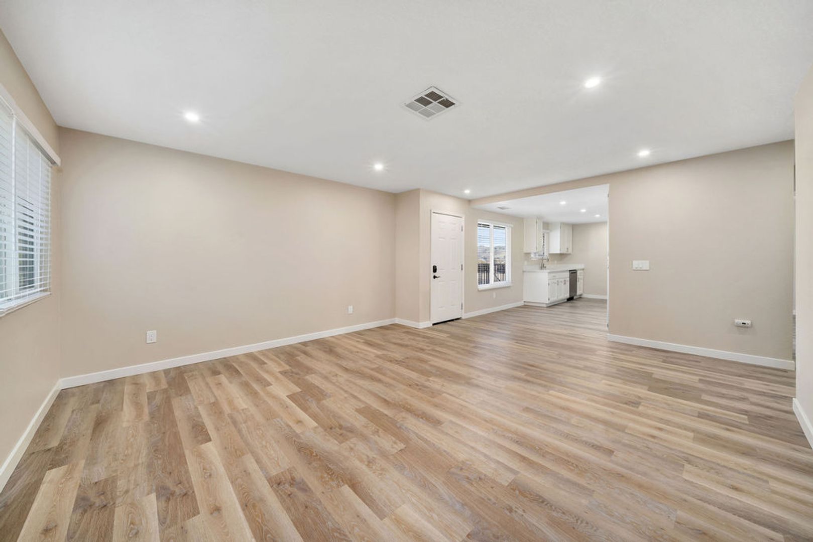 Newly Renovated 2 Bed 1 Bath Apartment Home in Downtown Atascadero